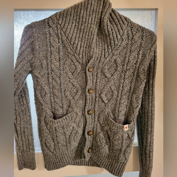 Boys Size M Canadiana Wool Button Up Special Occasion Sweater - Picture 1 of 4